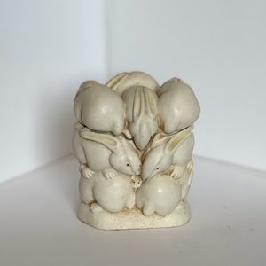 Vintage Harmony Kingdom Bunny Trinket Box - Cream